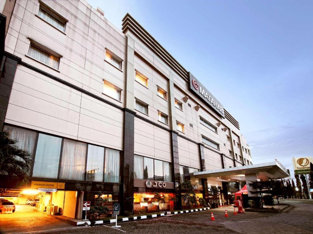 Grand Basko Hotel Паданг Екстериор снимка